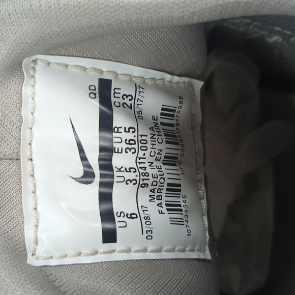 Nike Air Huarache Run CS Cobblestone Mushroom-Sail sneakers - Picture 7 of 8